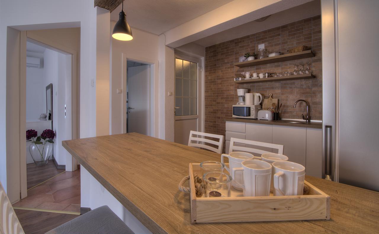 Apartments Lola سينج المظهر الخارجي الصورة