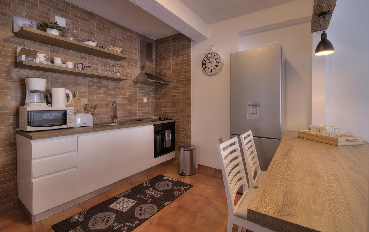 Apartments Lola سينج المظهر الخارجي الصورة