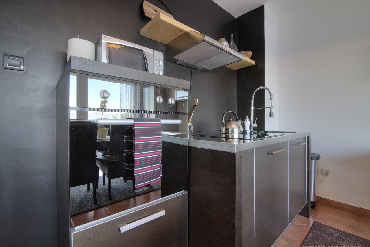 Apartments Lola سينج المظهر الخارجي الصورة