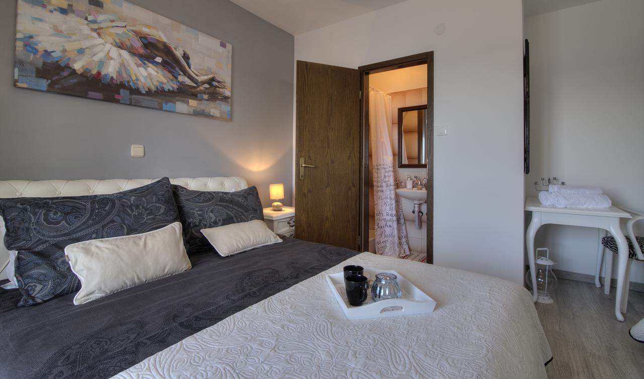 Apartments Lola سينج المظهر الخارجي الصورة